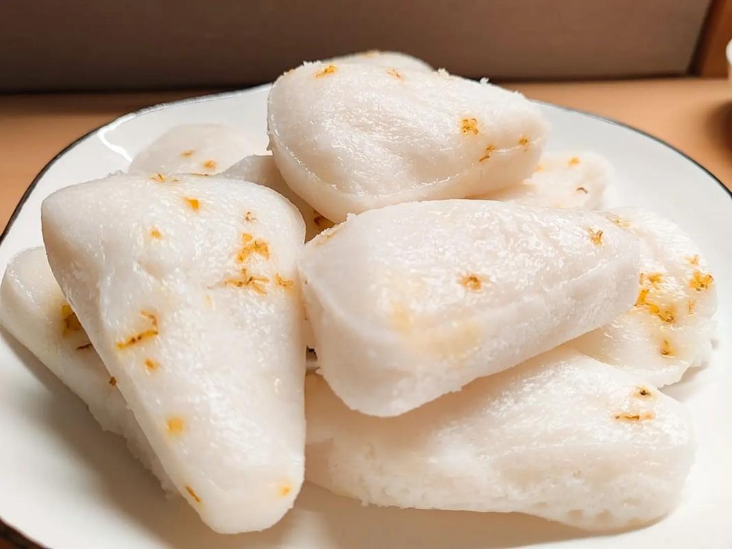 Sweet Fermented Rice with Gardenias Sweet Fermented Rice with Gardenias